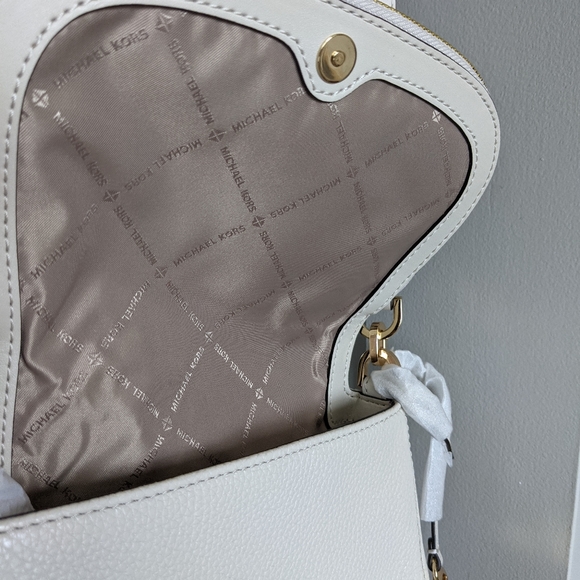 Michael Kors Cream Cross Body Bag - Picture 3 of 4